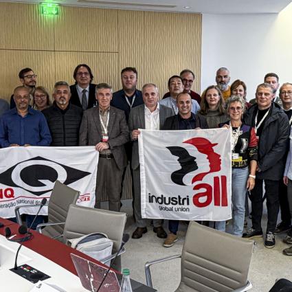 Erősebb együttműködés a Sanofiban